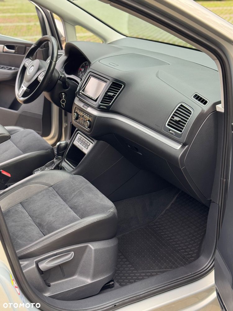 Volkswagen Sharan 2.0 TDI Highline DSG - 6