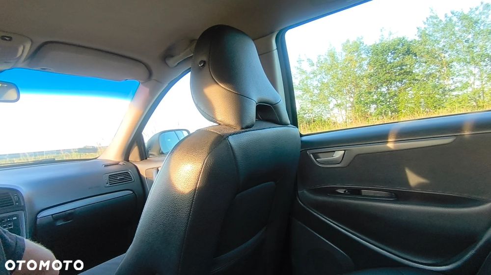 Volvo XC 70 D5 AWD Kinetic - 20