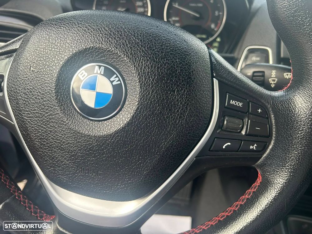 BMW 116 d Sport Line - 28