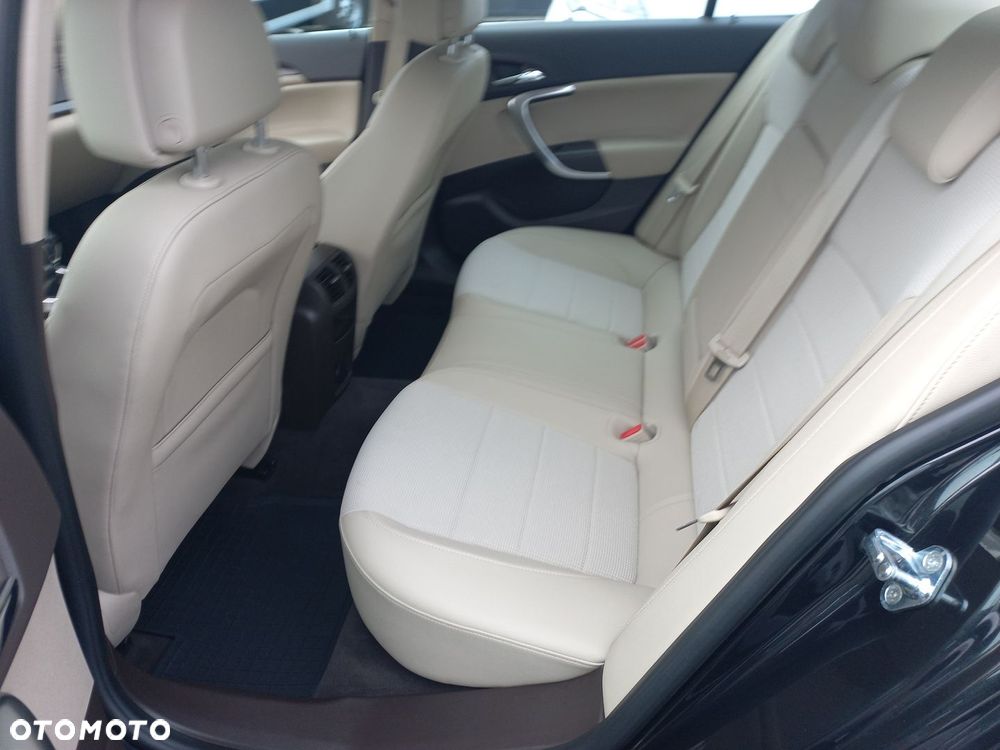 Opel Insignia 1.8 Cosmo - 10