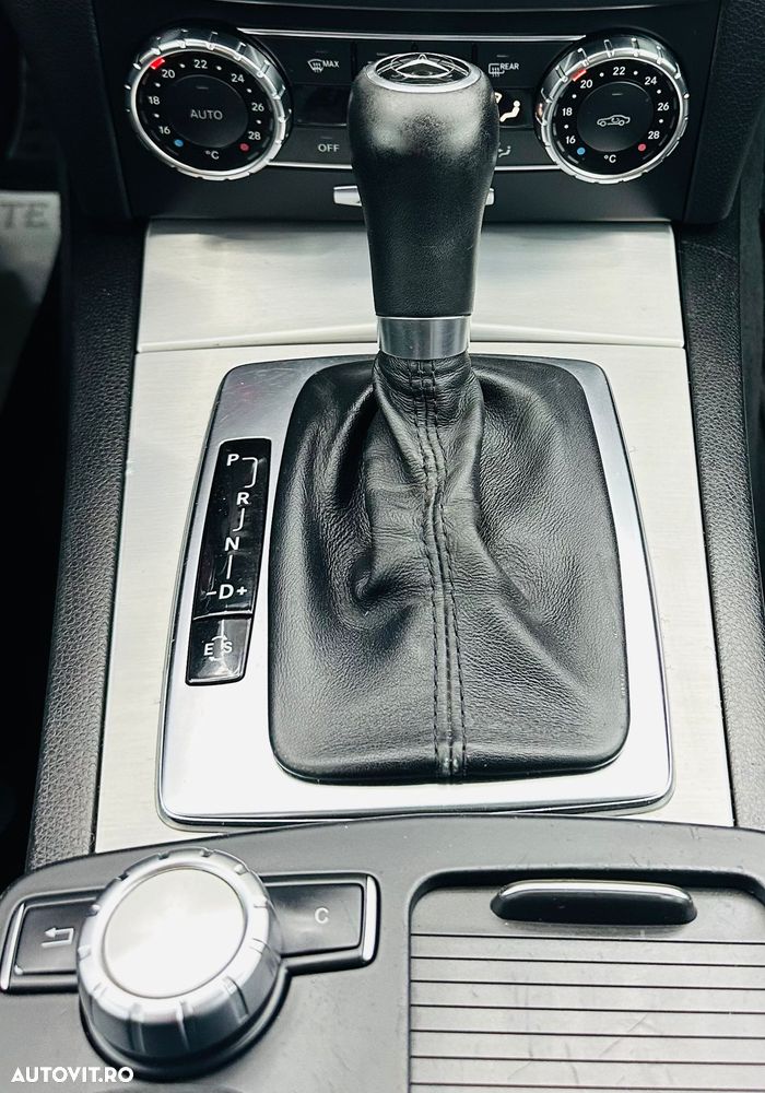 Mercedes-Benz C 200 CDI DPF Automatik BlueEFFICIENCY Special Edition - 25