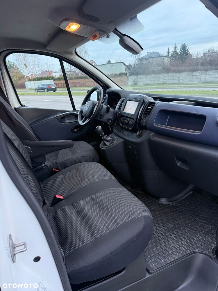 Opel Vivaro - 7
