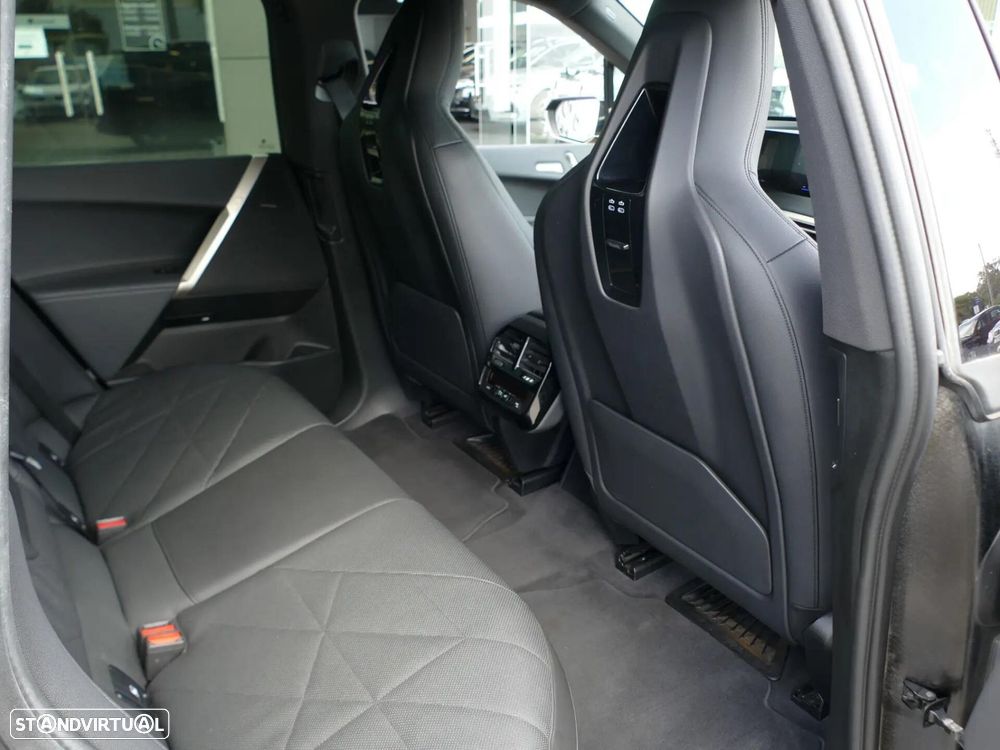 BMW iX xDrive 40 Pack Desportivo - 30