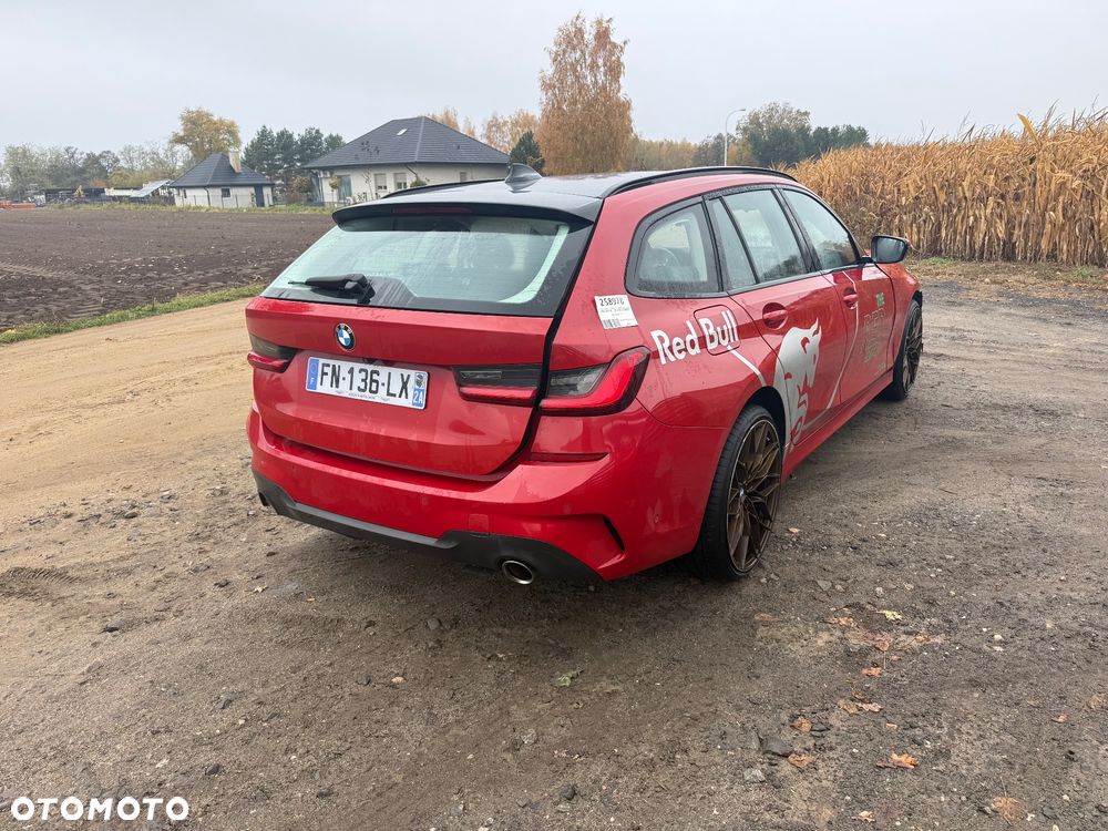 BMW 3 Series 2020 photo 3