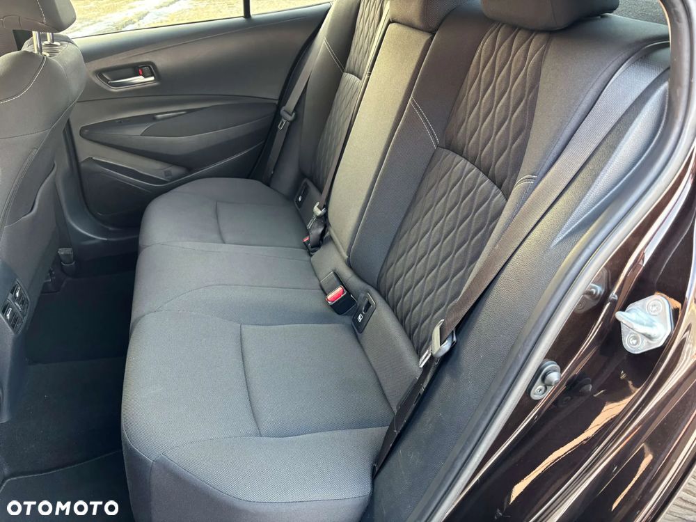 Toyota Corolla 1.6 Prestige - 26