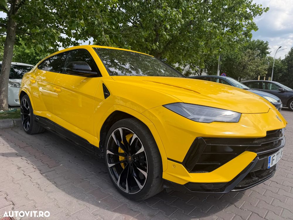 Lamborghini URUS - 1