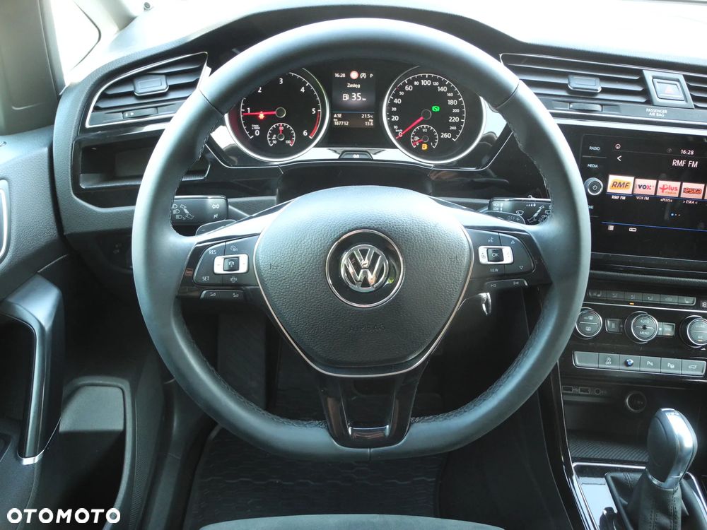 Volkswagen Touran 2.0 TDI BMT Highline DSG - 8