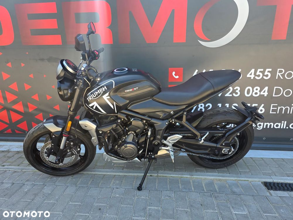 Triumph Trident - 5