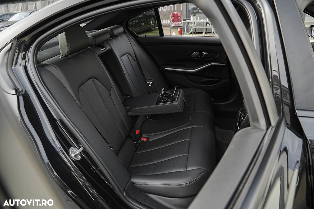 BMW Seria 3 320e Aut. Sport Line - 10