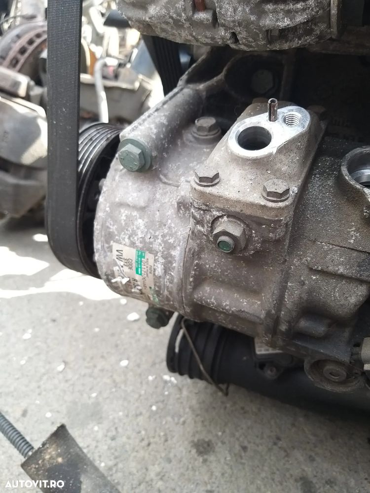 Compressor AC cod: 1K0820808 pentru Volkswagen Golf 5 2.0 TDI 170CP Automat DSG BMN din 2007 - 1