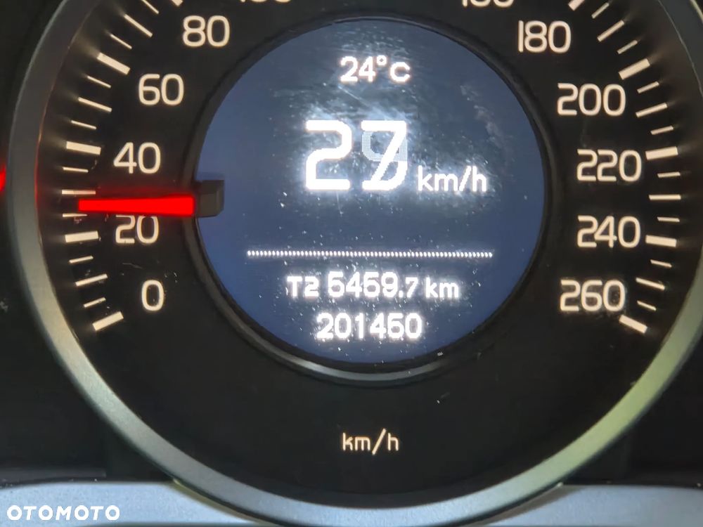 Volvo XC 60 2.4D AWD Momentum - 33