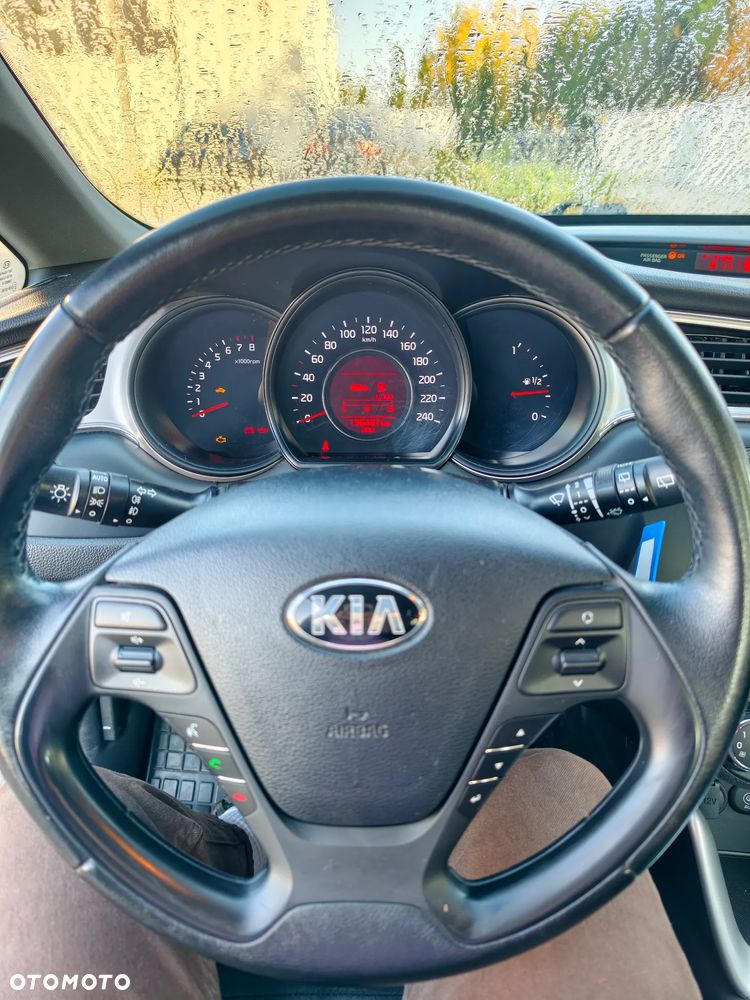 Kia Ceed 2018 photo 5