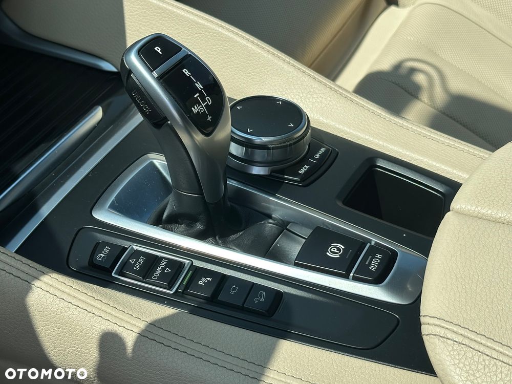 BMW X6 - 25