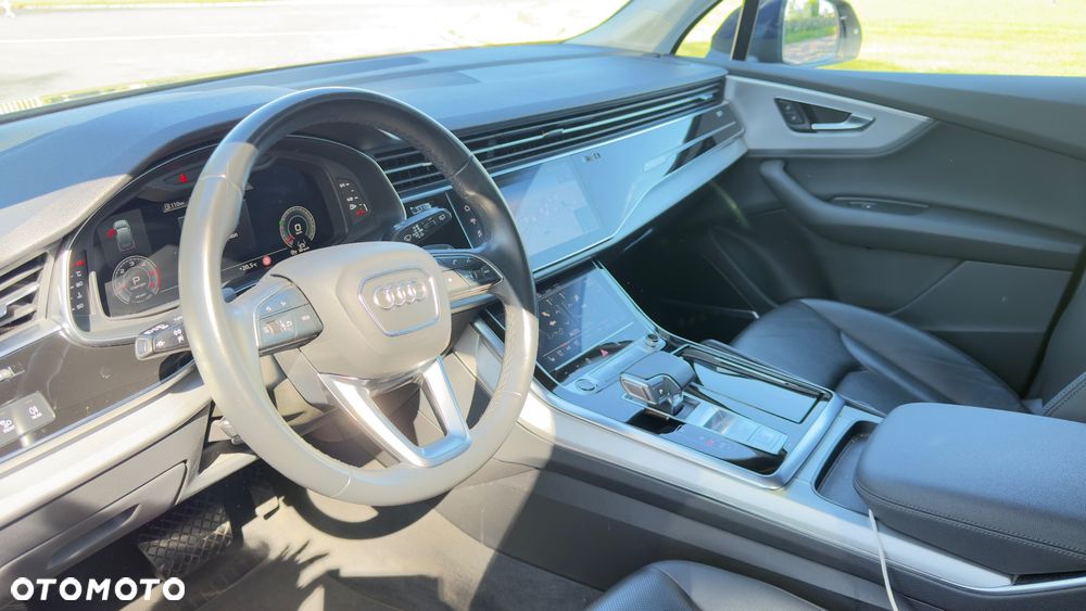 Audi Q7 - 12