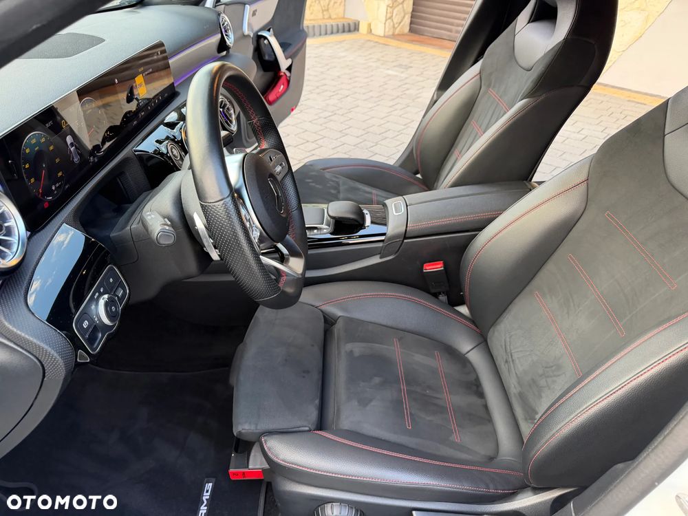 Mercedes-Benz Klasa A 200 4-Matic AMG Line 8G-DCT - 14