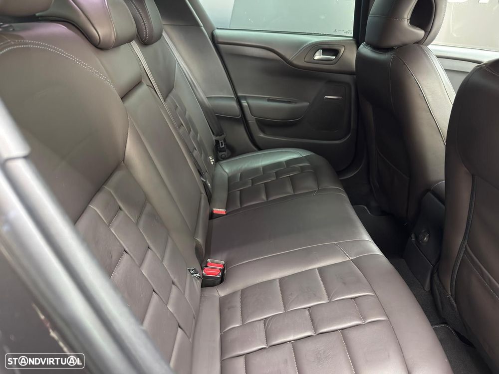 DS DS4 Crossback 2.0 BlueHDi Sport Chic EAT6 - 53