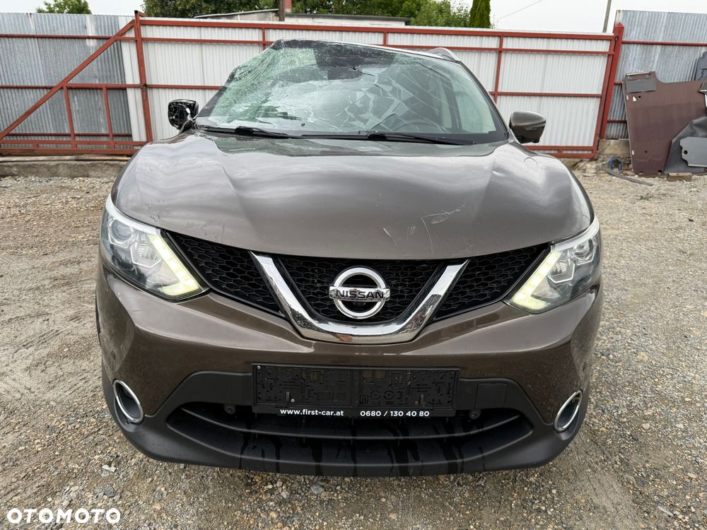 Nissan Qashqai 1.6 dCi Xtronic TEKNA - 3