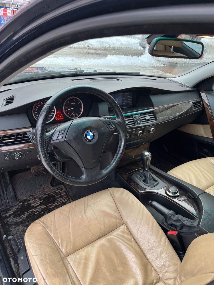 BMW Seria 5 - 10
