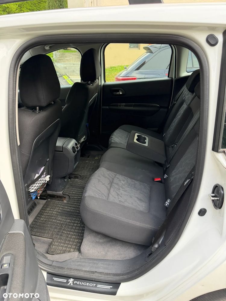 Peugeot 3008 1.6 Allure - 13
