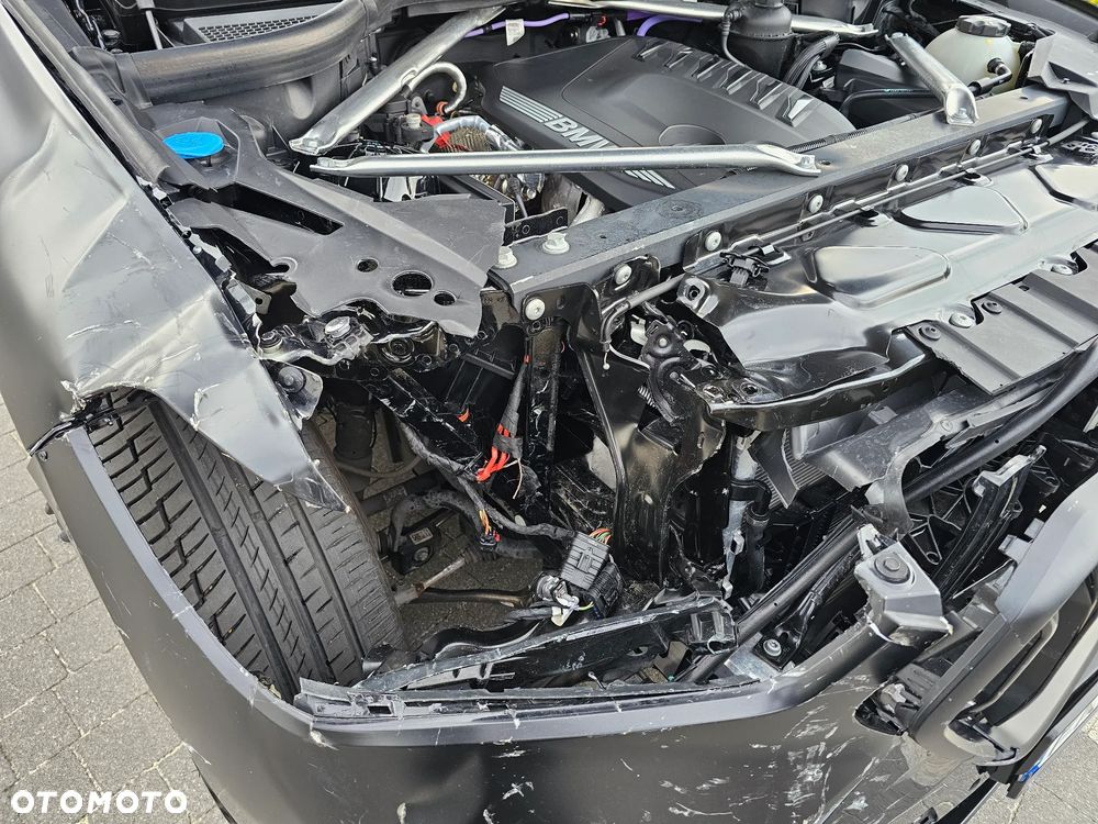 BMW X6 - 36