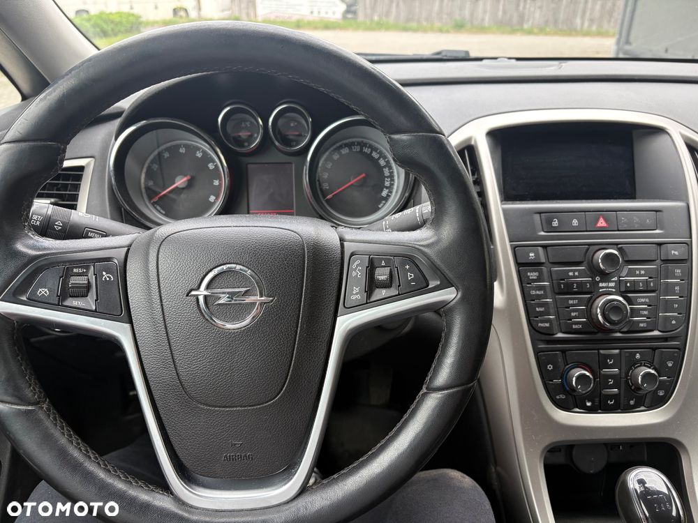 Opel Astra 1.4 T Cosmo - 5
