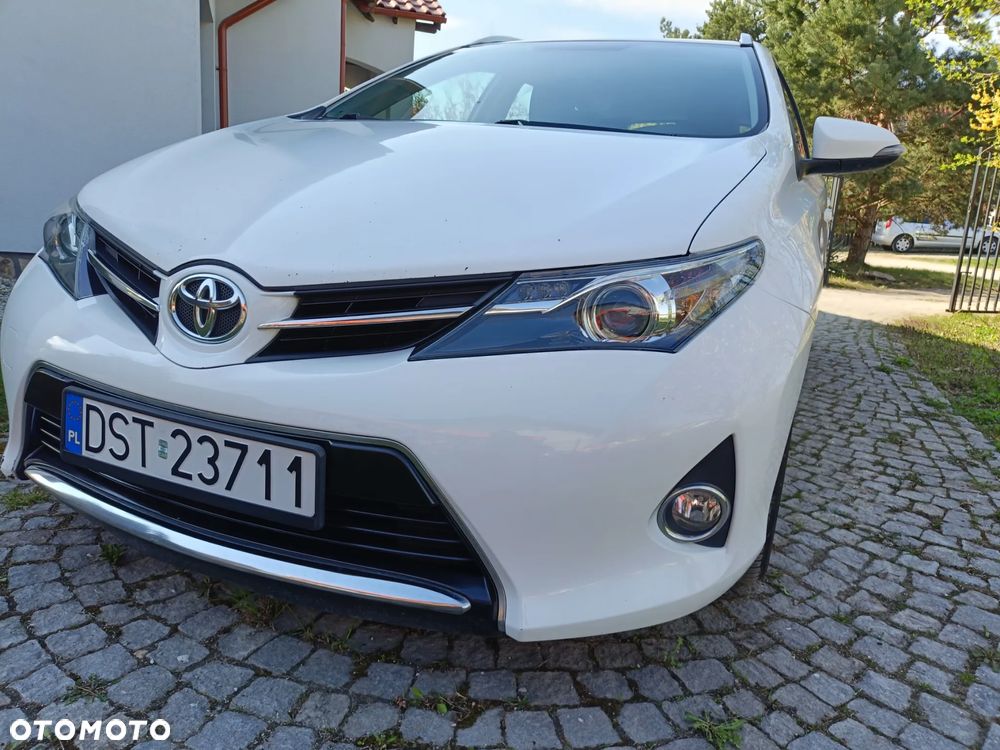 Toyota Auris 1.6 Prestige - 35