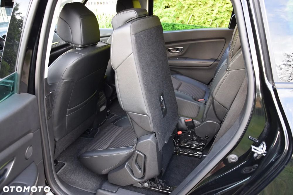 Renault Grand Scenic - 29