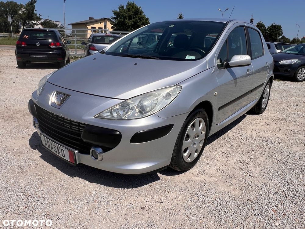 Peugeot 307 - 1