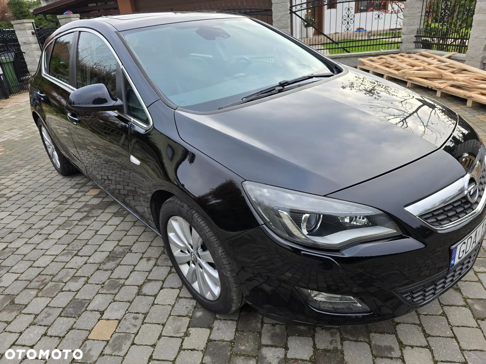 Opel Astra 2.0 CDTI Enjoy - 2