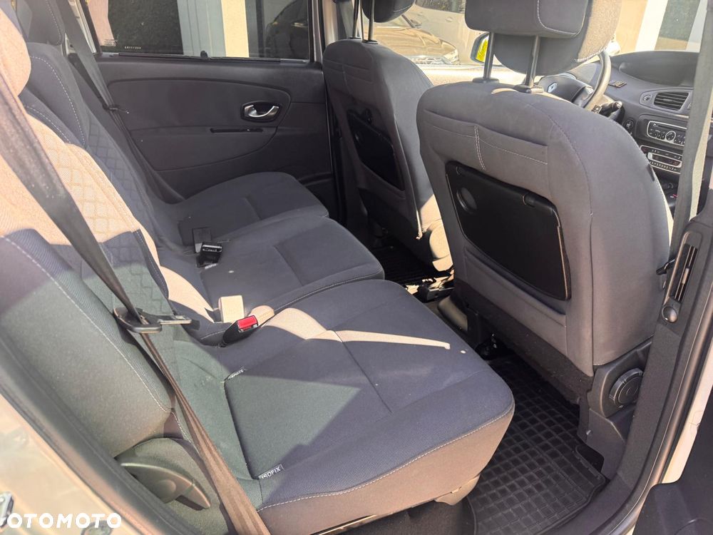 Renault Scenic 1.5 dCi Tech Run - 16