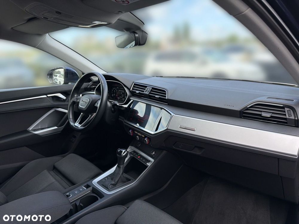 Audi Q3 Sportback - 20