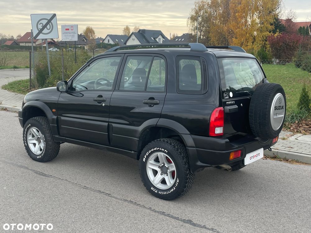 Suzuki Grand Vitara 2.0 Comfort - 35