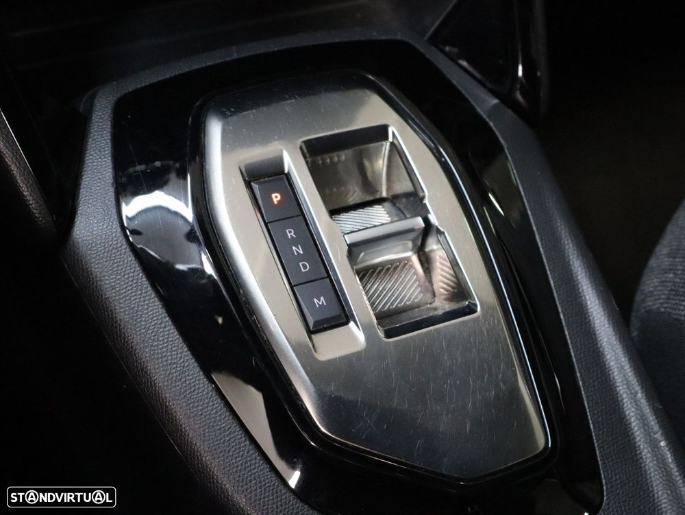 Peugeot 2008 1.5 BlueHDi Active Pack EAT8 - 17