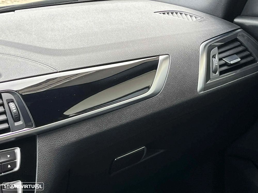 BMW 116 d EDynamics Line Sport - 17