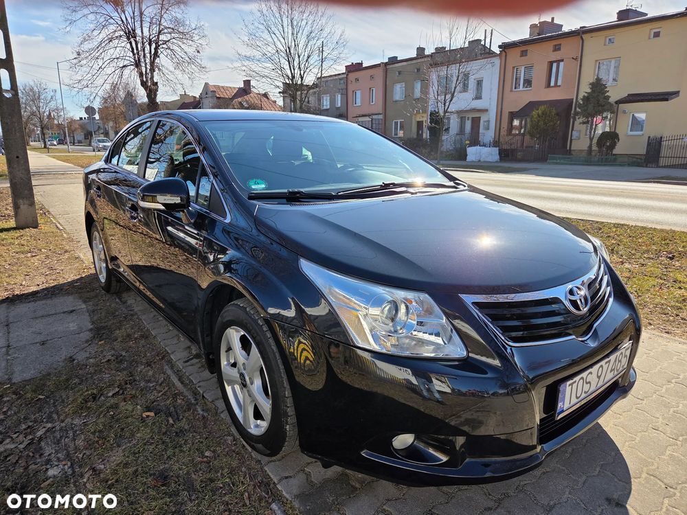 Toyota Avensis 1.8 Comfort - 3
