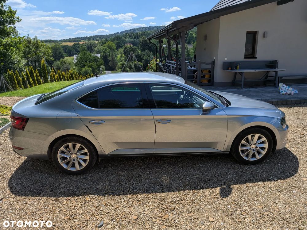Skoda Superb 1.5 TSI Style DSG - 6