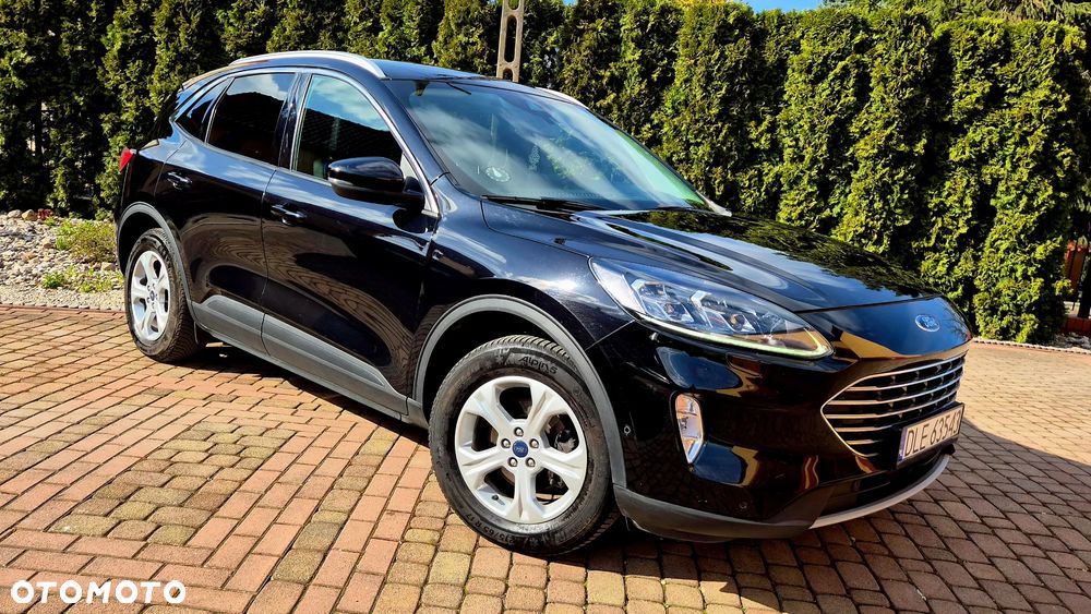 Ford Kuga 2.0 EcoBlue 4x4 TITANIUM X - 3