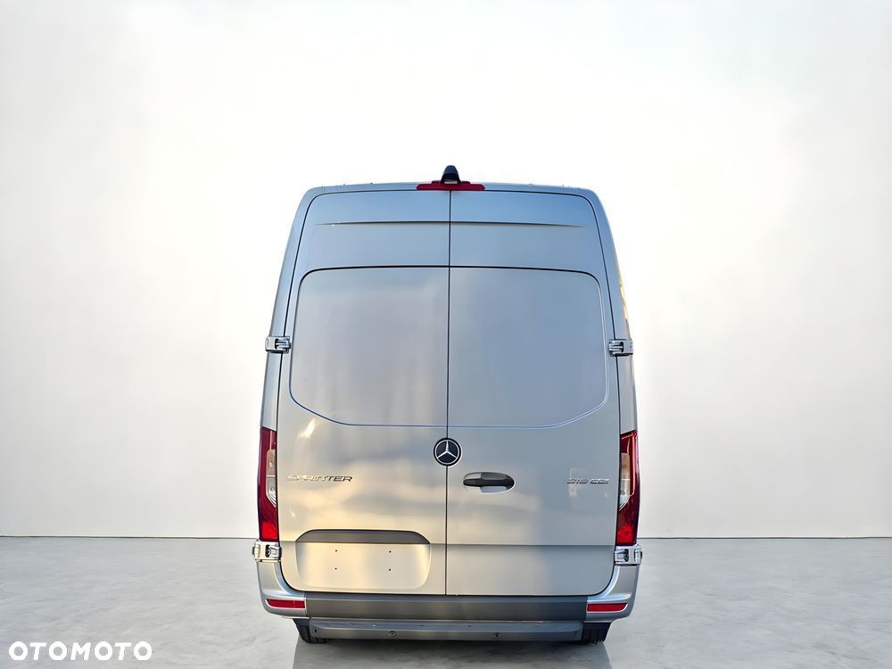 Mercedes-Benz Sprinter 319 CDI Extra Long SELECT 9G-Tronic - 6