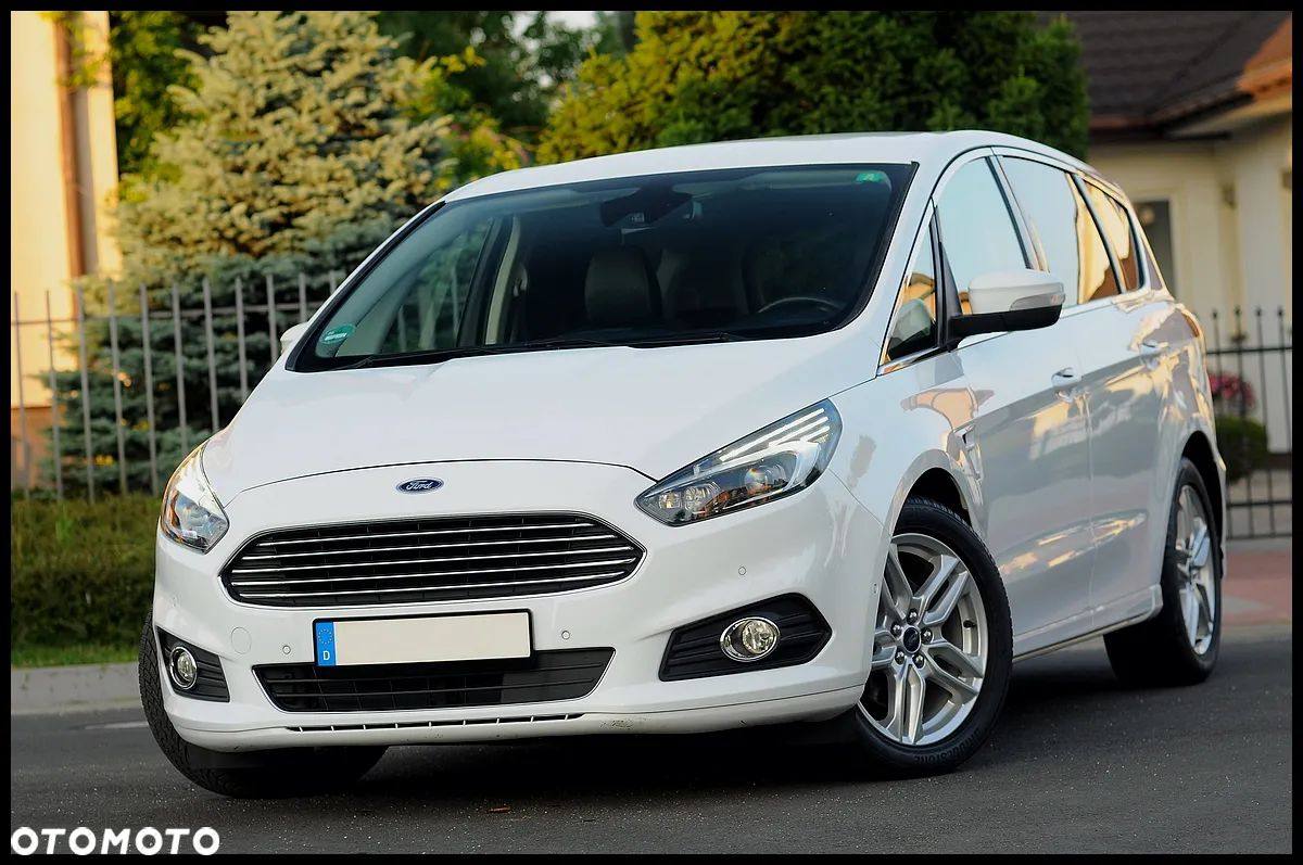 Ford S-Max 2.0 TDCi Titanium - 1