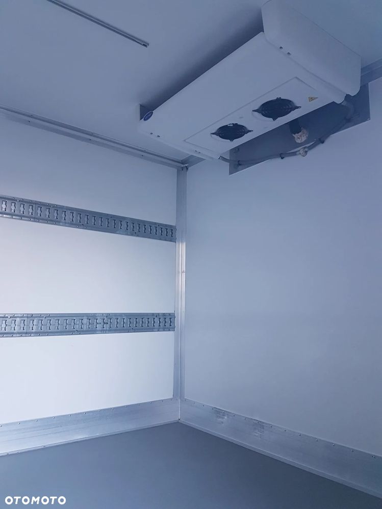 Renault MASTER 8EP CHŁODNIA AGREGAT CARRIER VIENTO 350 FUNKCJA GRZANIA IZOTERMA 4,21x2,10x2,00 KLIMA - 6