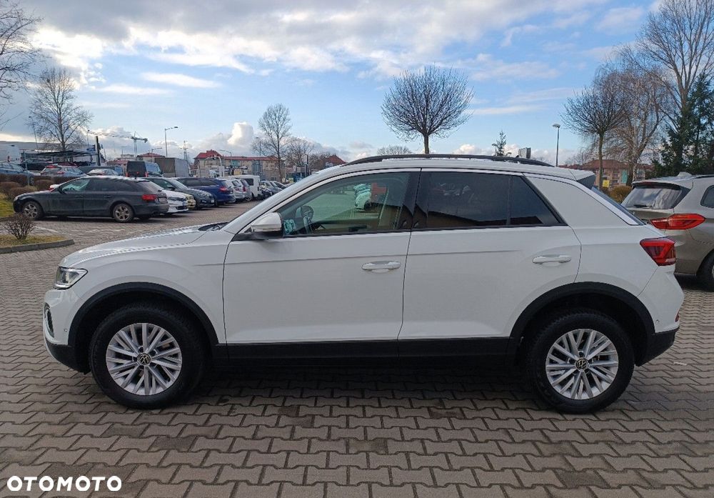 Volkswagen T-Roc - 12