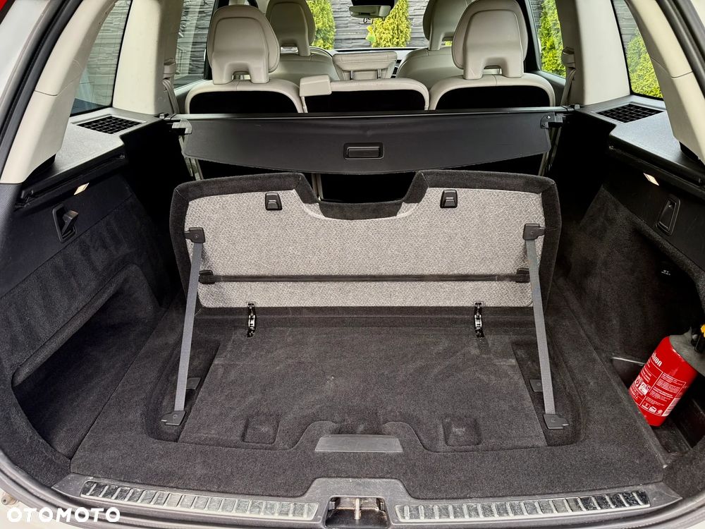 Volvo XC 90 D4 FWD Momentum - 22
