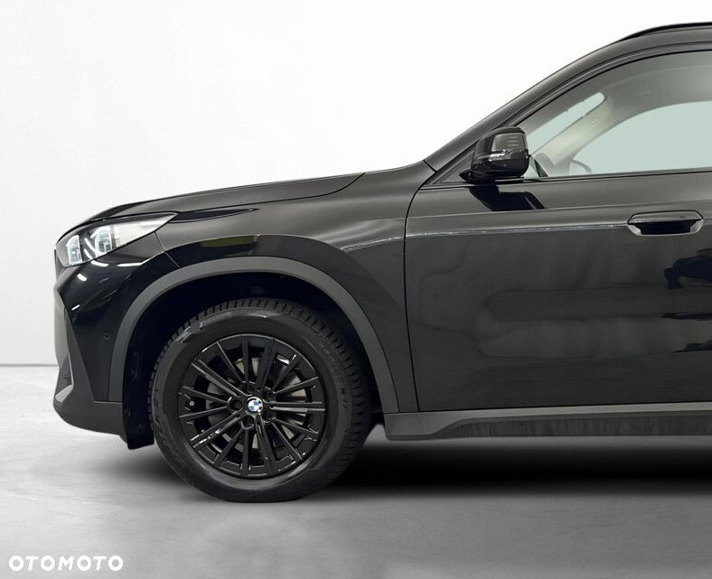 BMW X1 xDrive20d mHEV - 10