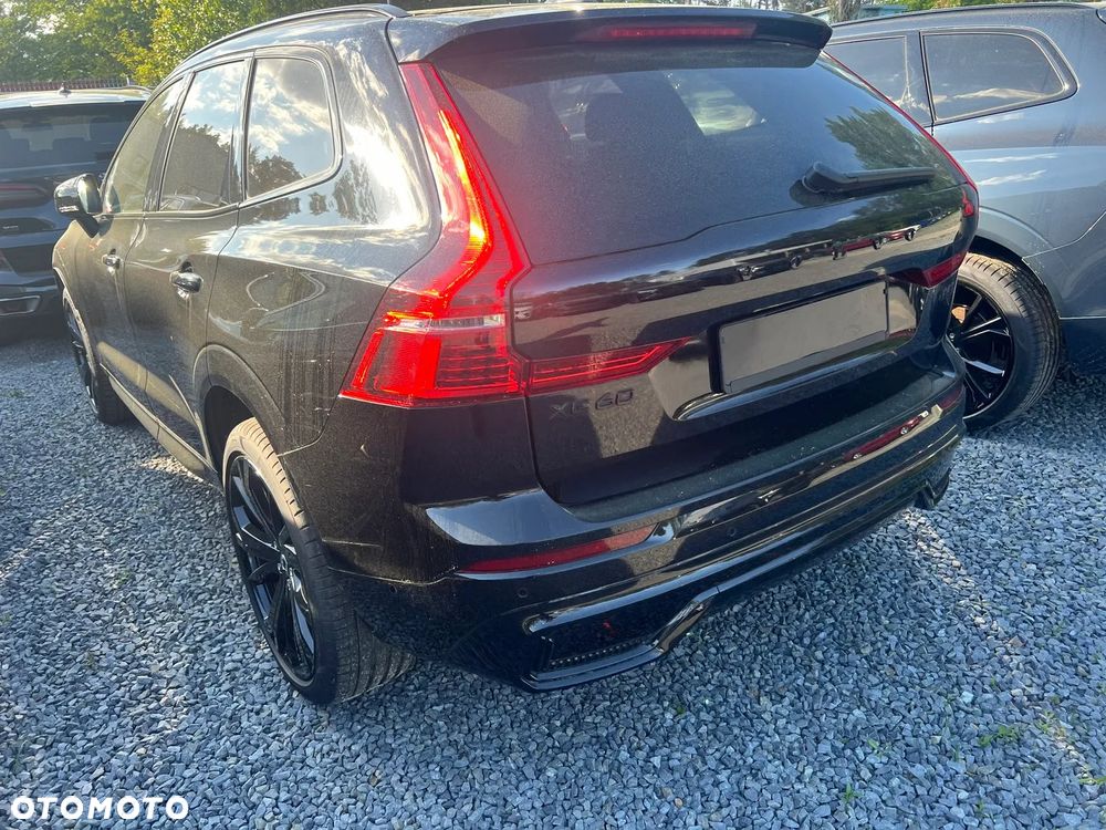 Volvo XC 60 B5 B AWD Ultra Black Edition - 10