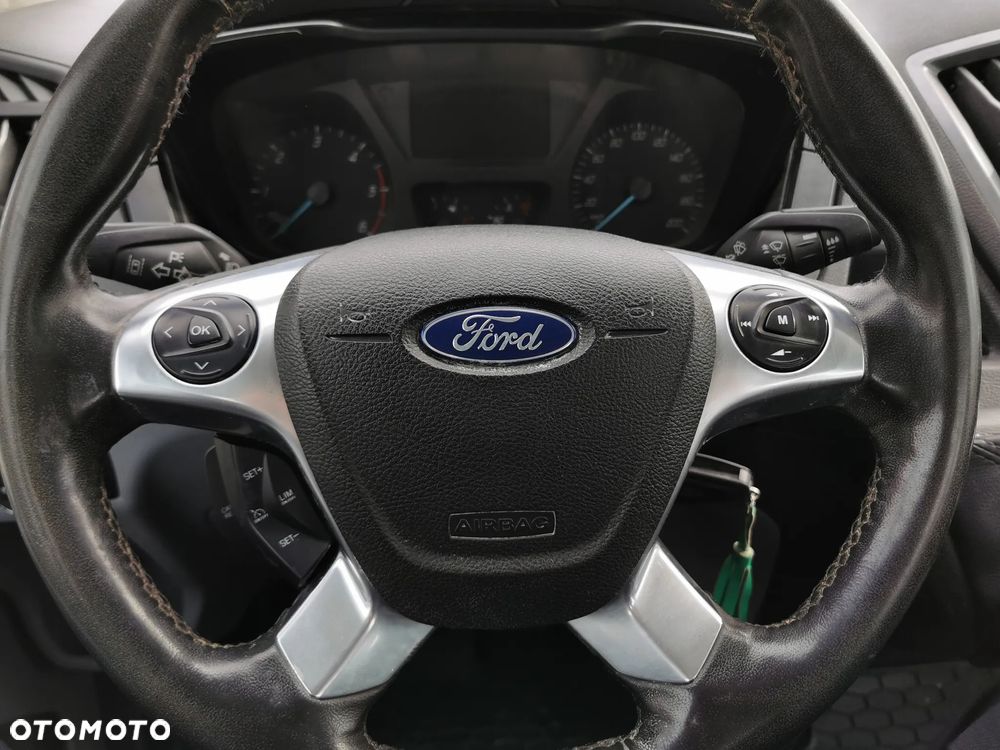 Ford Transit - 8