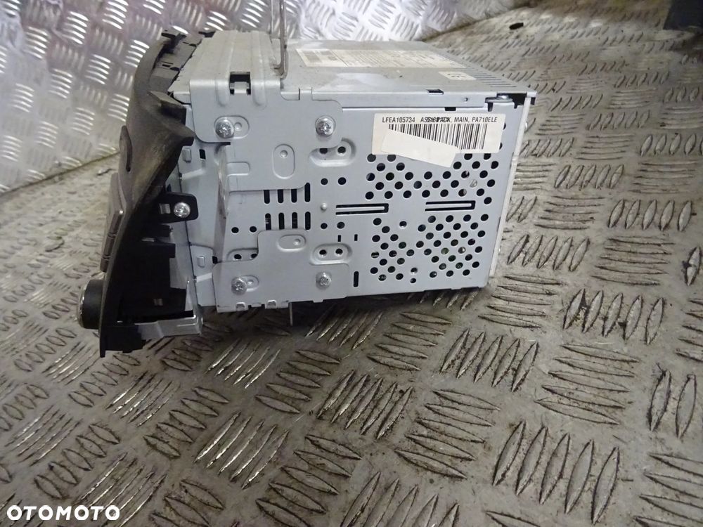 HYUNDAI TUCSON I 04-10 RADIO FABRYCZNE - 2
