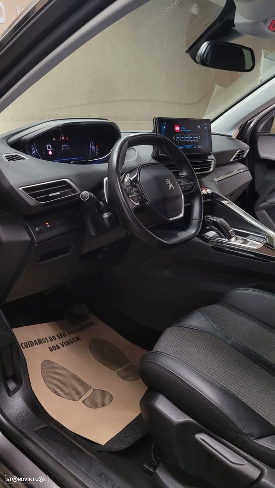 Peugeot 5008 1.2 PureTech Allure Pack EAT8 - 13