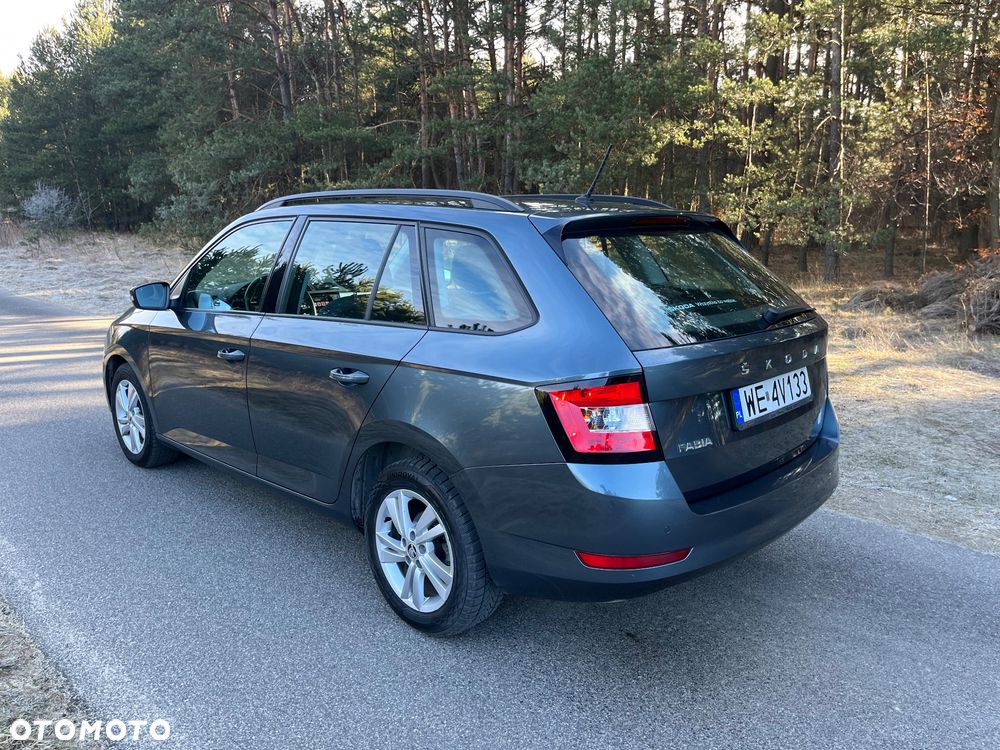 Skoda Fabia 1.0 TSI Ambition Plus DSG - 5