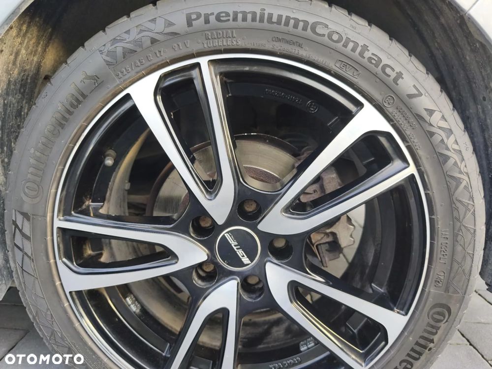 Peugeot 308 SW 1.6 BlueHDi Allure S&S - 12