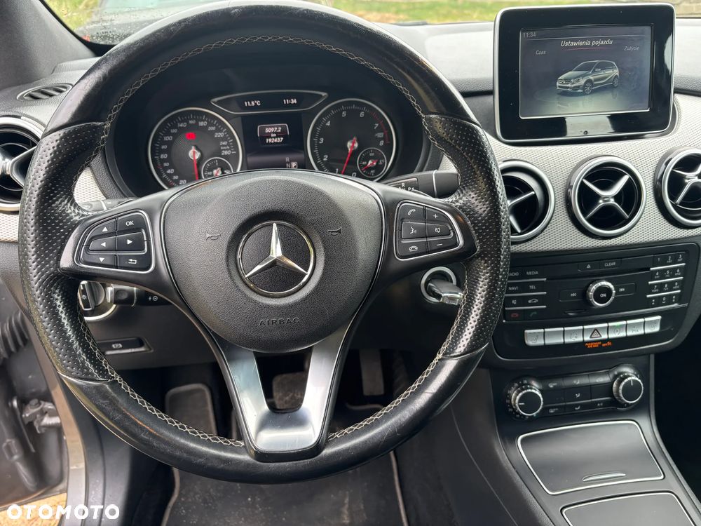 Mercedes-Benz Klasa B 200 7G-DCT - 16